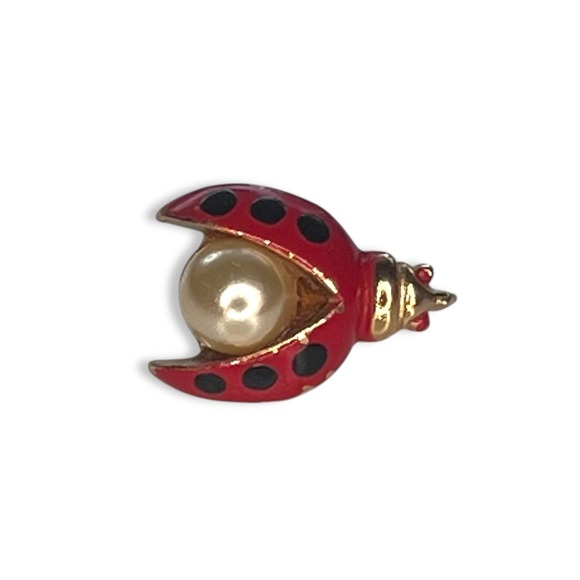 Vintage Ladybug Pin Tiny Enamel and Faux Pearl Brooch Gold Tone Red and Black - Picture 1 of 8